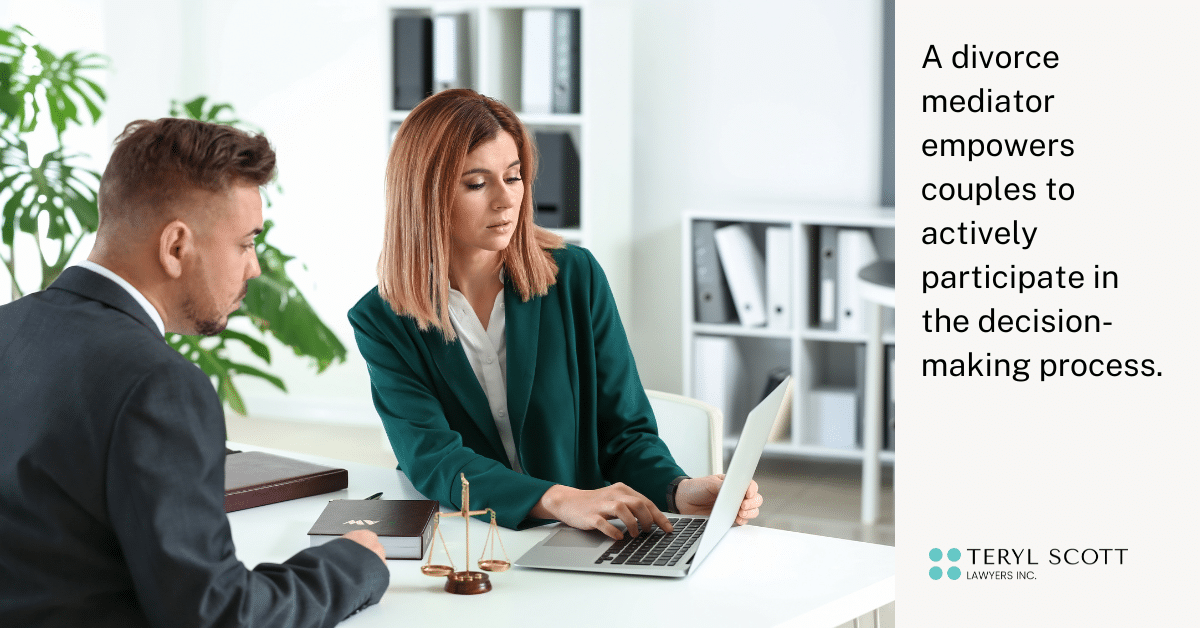 A divorce mediator is showing her client something on her laptop screen. They are working on the separation agreement collaboratively. 